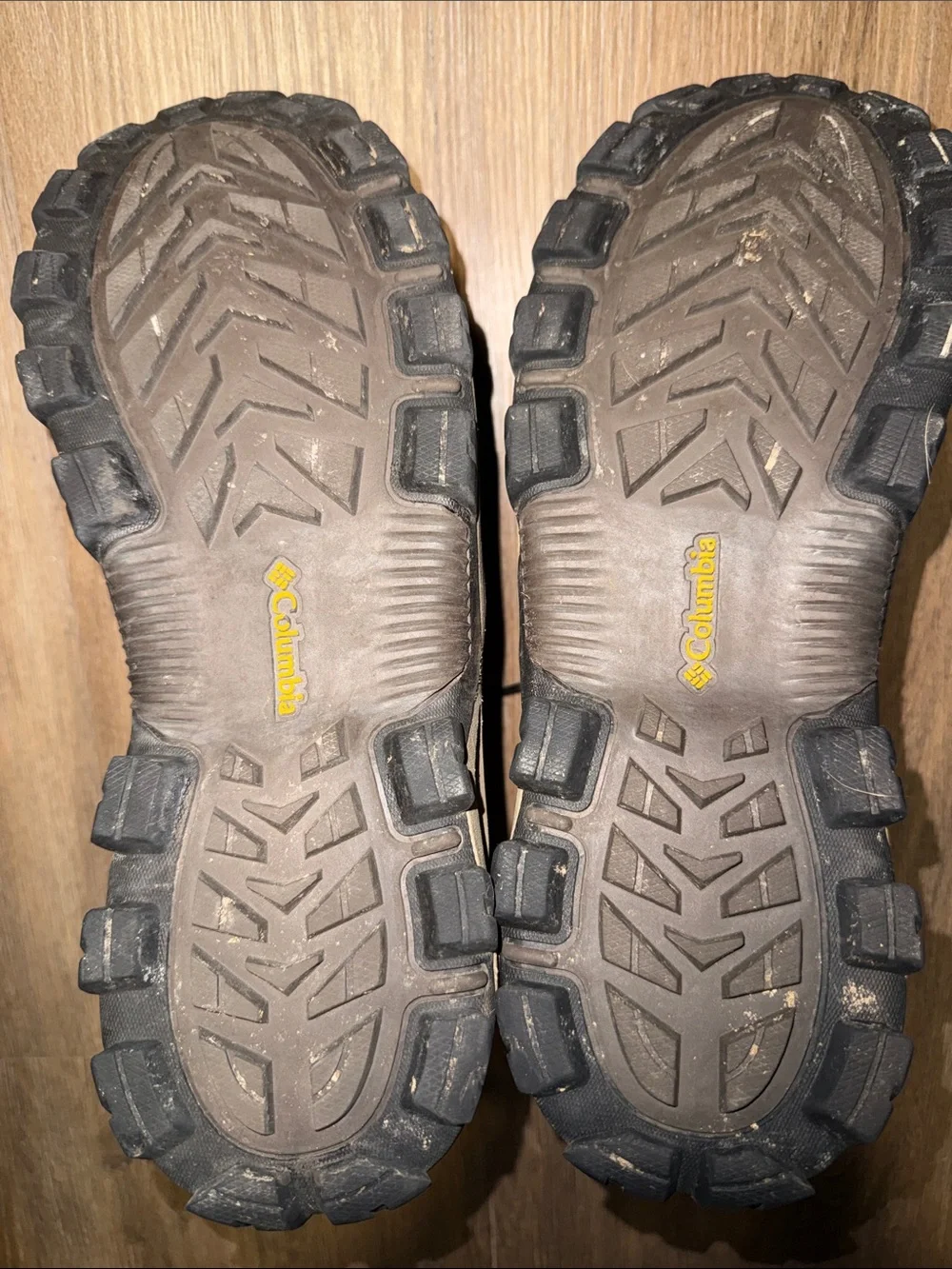 Columbia sturdy hiking